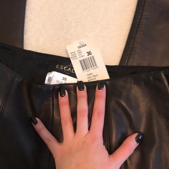 ESCADA LEATHER PANTS - Picture 5 of 7